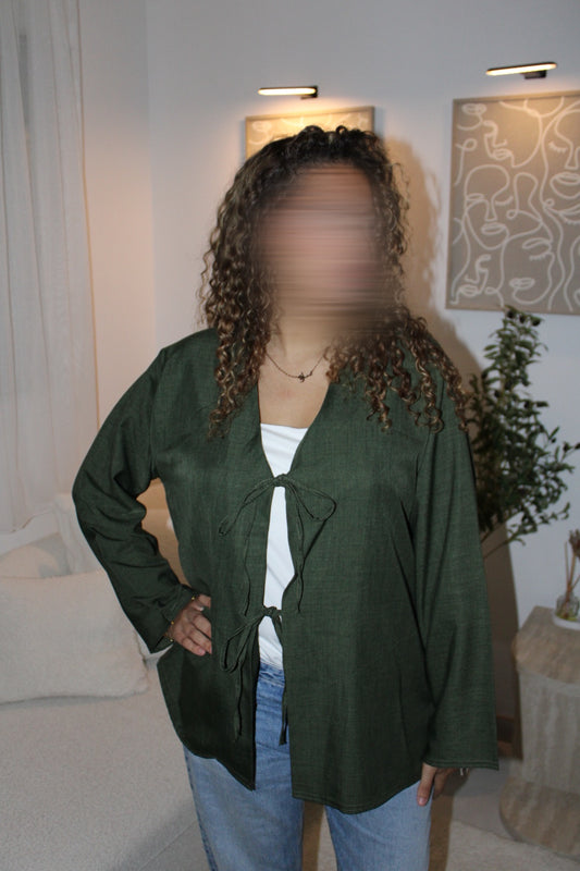 Haut à noeud vert foncé