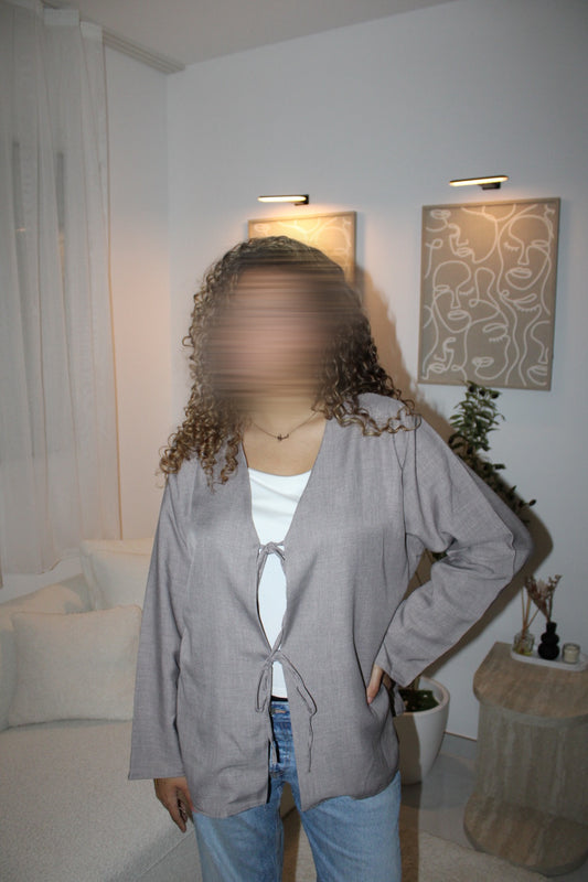 Haut à noeud gris clair
