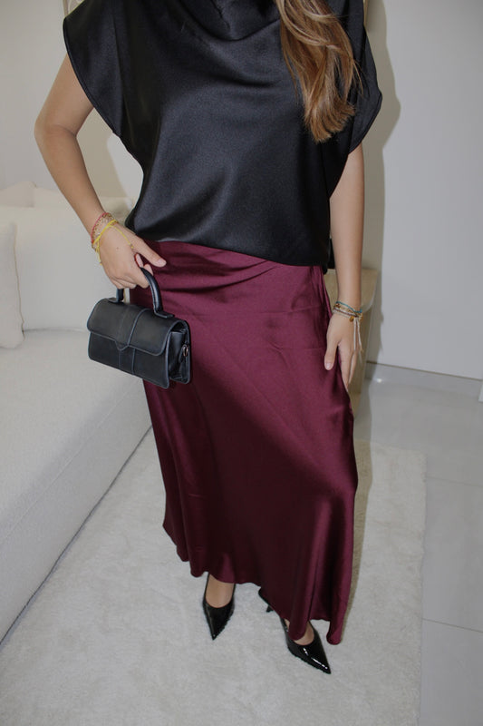Jupe en satin bordeaux